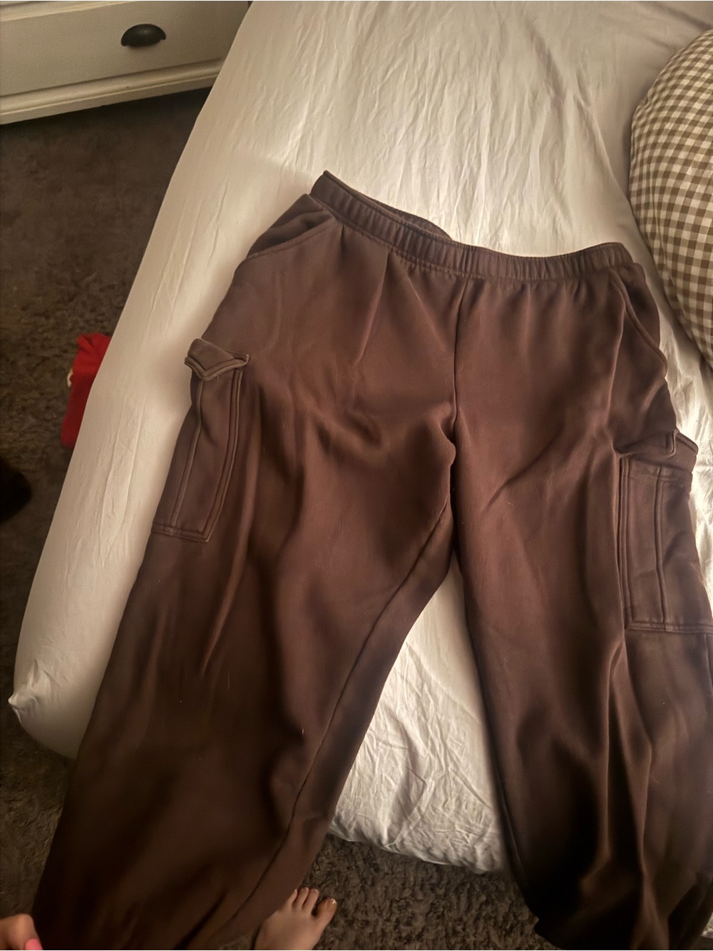 Women’s brown cargo sweatpants